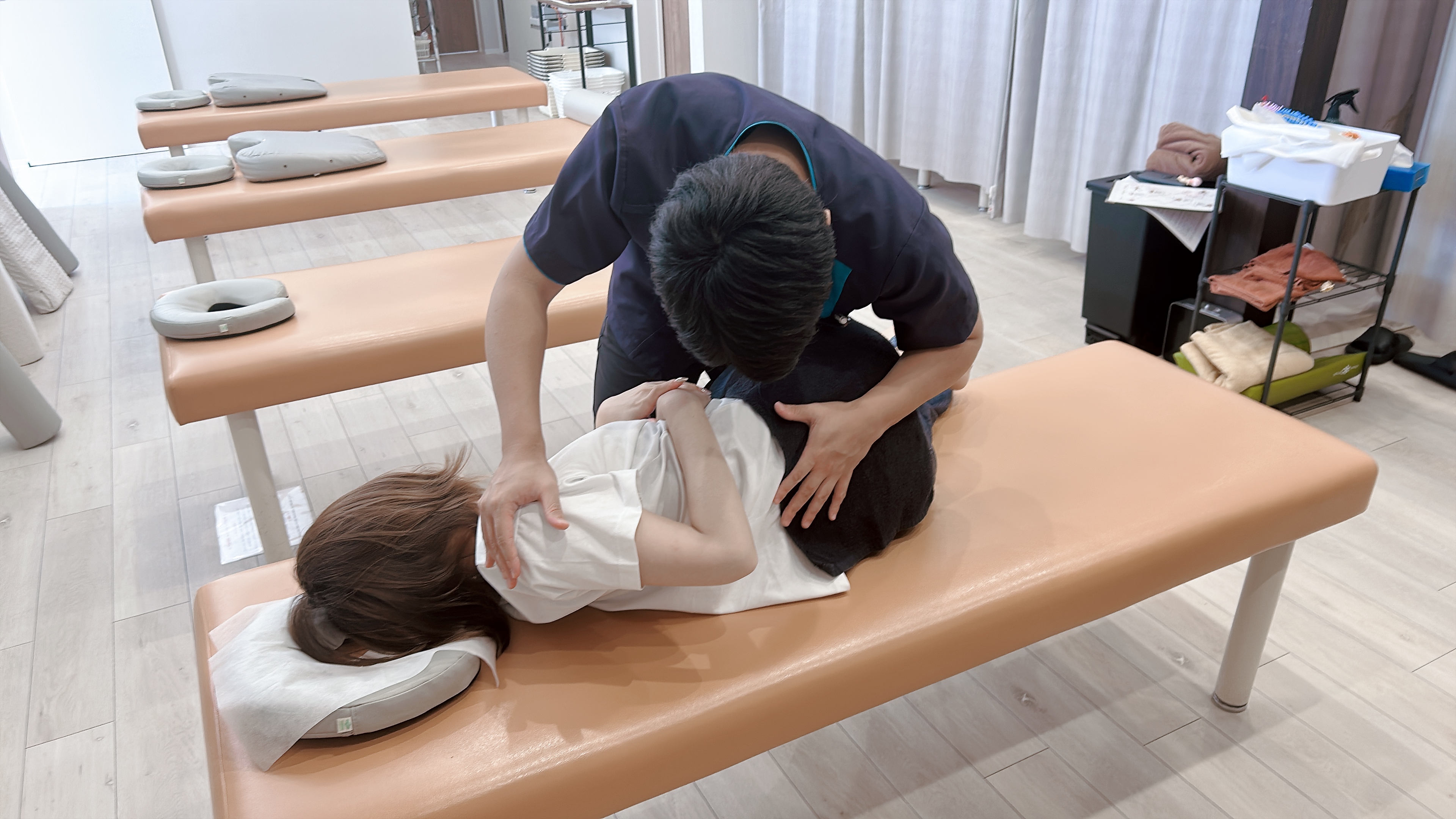 一人ひとりに合わせた施術の様子