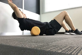 適切な道具を使用し身体のケアを行う
